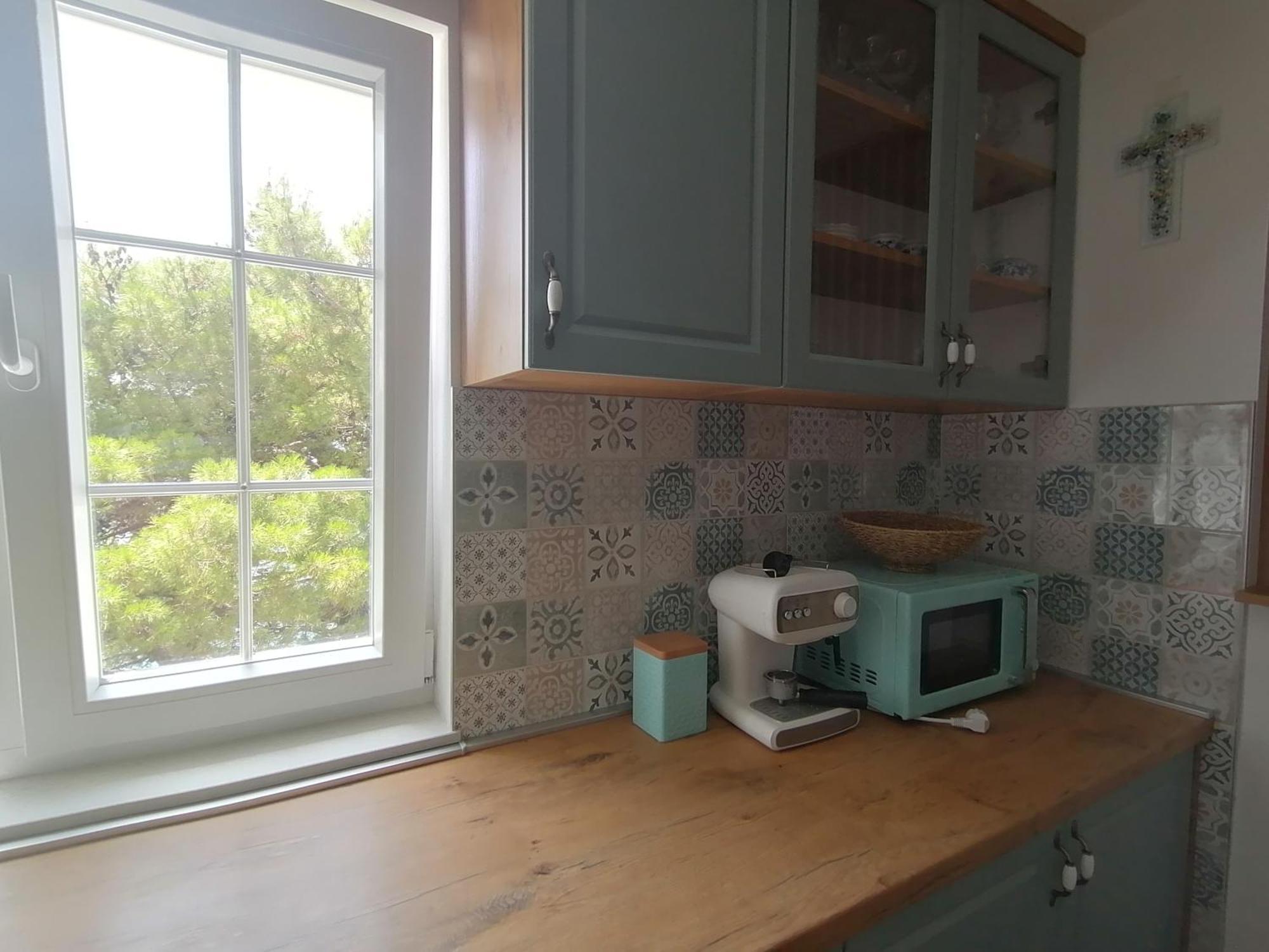 Apartmani Mares - 20 M From The Beach Брела Экстерьер фото